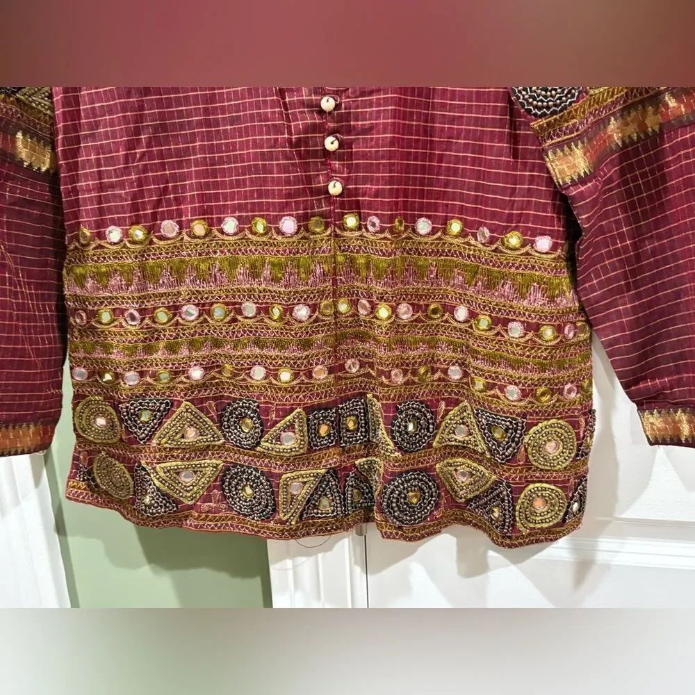 Women’s Embroidered Maroon Button-Front Tunic Top - Picture 4 of 5